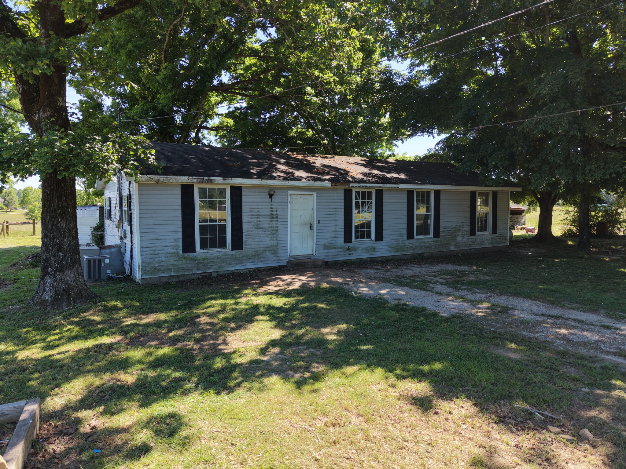 2040 Collinwood Highway Collinwood TN 38450