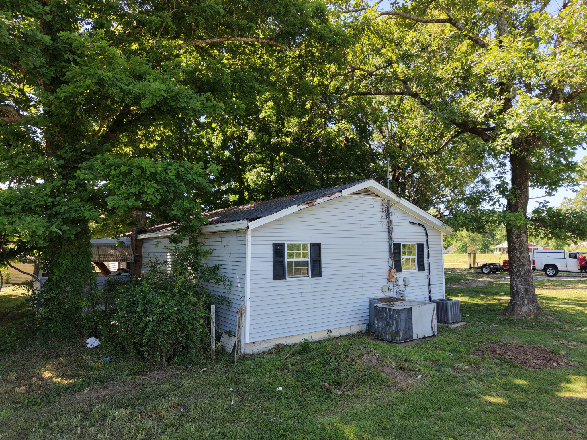 2040 Collinwood Highway Collinwood TN 38450