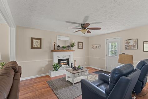 1049 Gibbs Lane Gallatin TN 37066