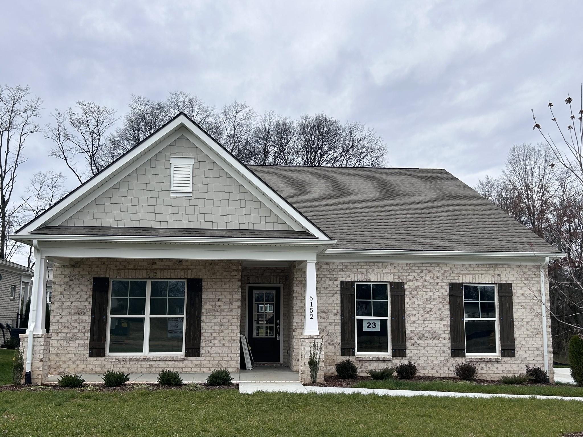 6152 Worthingtion Columbia TN 38401