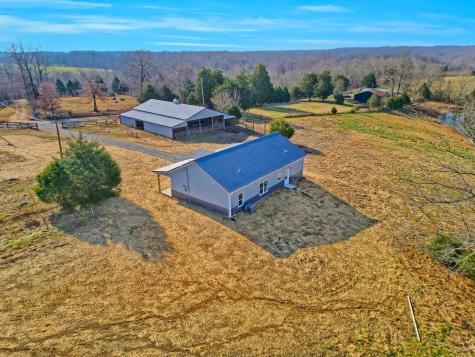 2637 Dotson Road Lafayette TN 37083