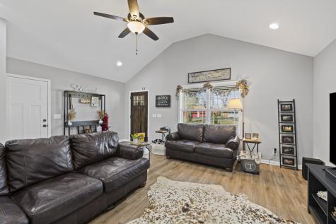 33 Rogers Drive Manchester TN 37355