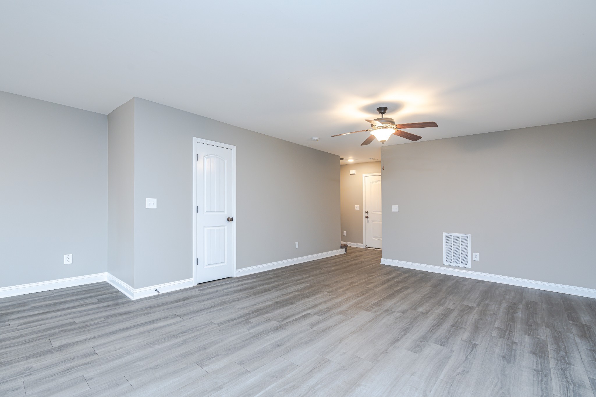 1988 Keeper Court Clarksville TN 37042