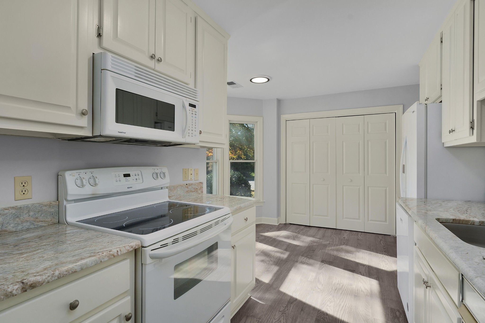 2009 Clearfield Lane Chattanooga TN 37405