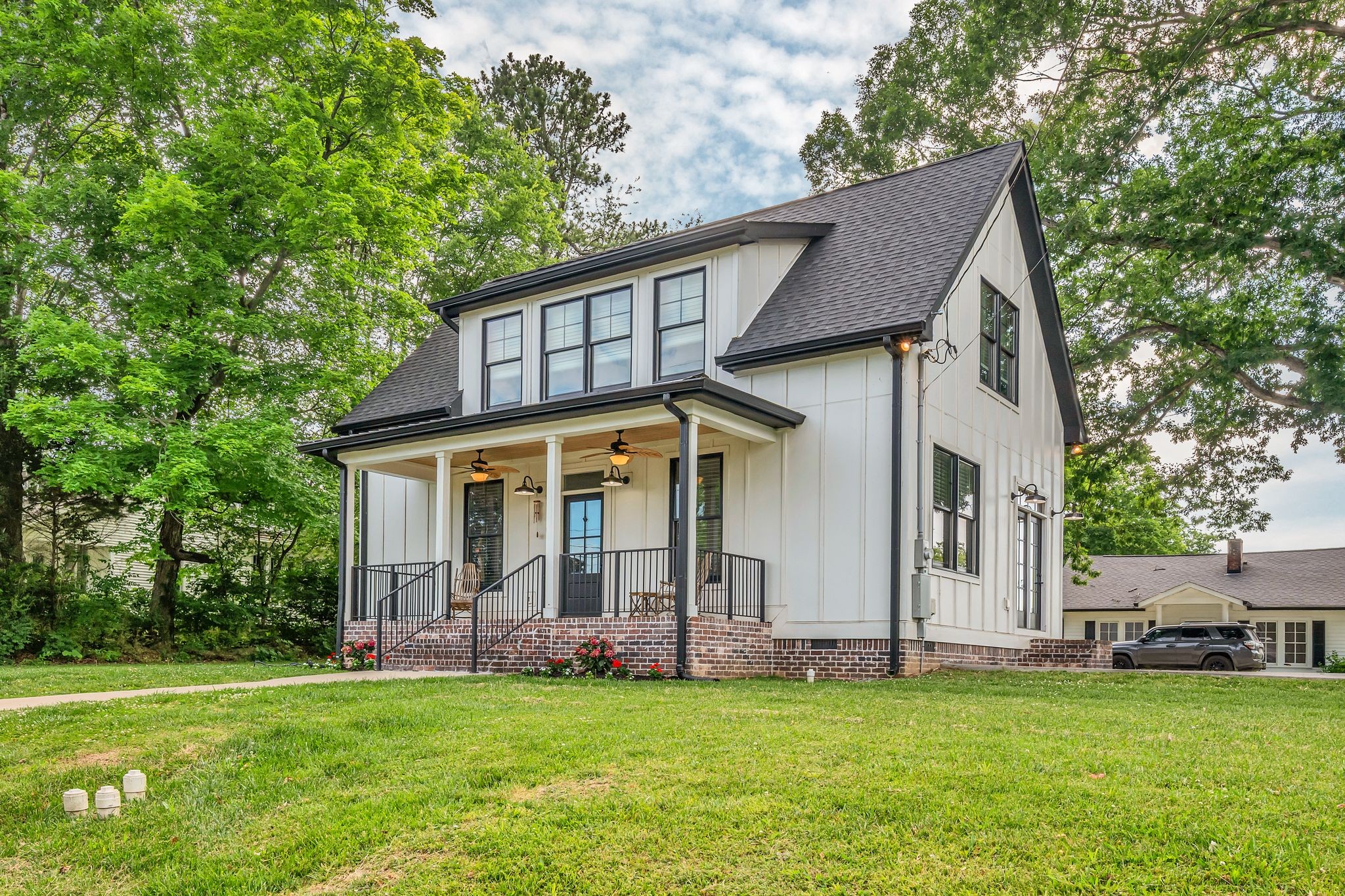 219 Mccreary Heights Dickson TN 37055
