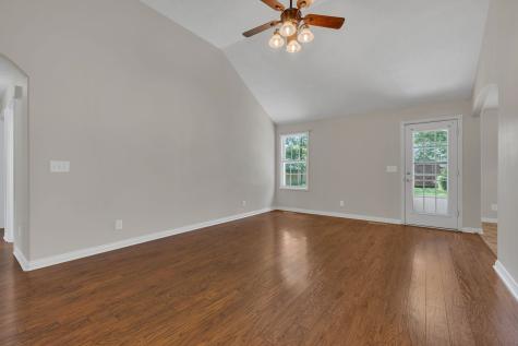 208 Christine Drive Lebanon TN 37087