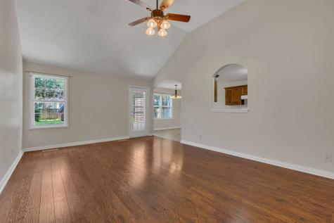 208 Christine Drive Lebanon TN 37087