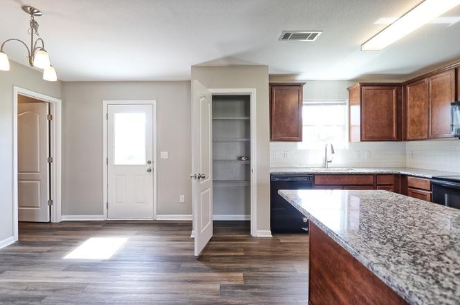 2313 Bee Hive Drive Columbia TN 38401