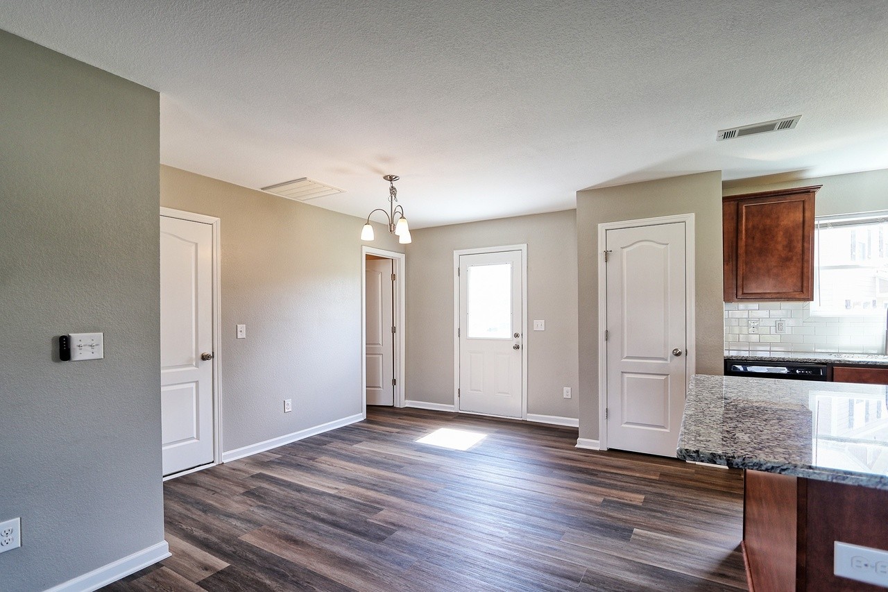 2313 Bee Hive Drive Columbia TN 38401
