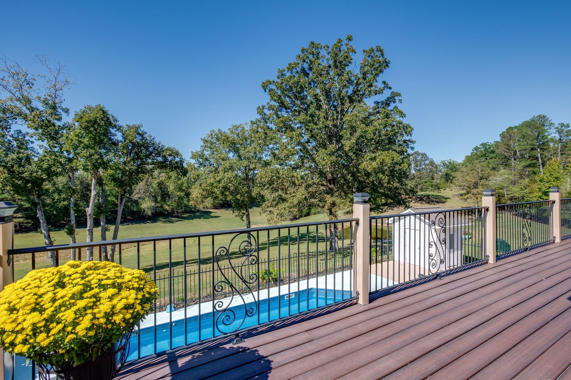 2743 Mouse Tail Road Parsons TN 38363