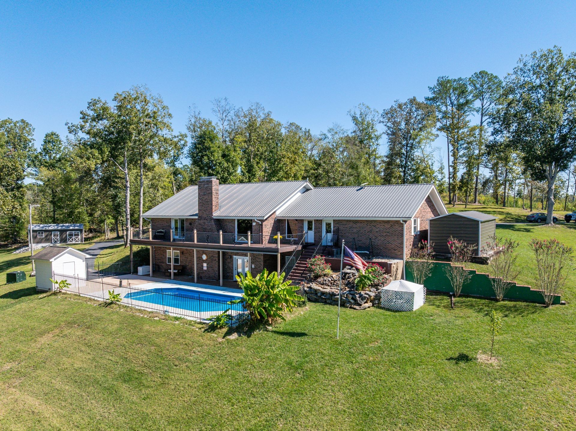 2743 Mouse Tail Road Parsons TN 38363
