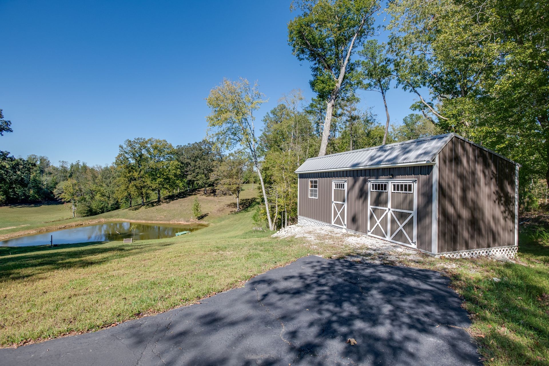 2743 Mouse Tail Road Parsons TN 38363