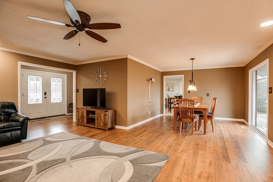 2743 Mouse Tail Road Parsons TN 38363