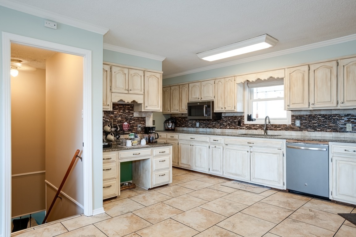 2743 Mouse Tail Road Parsons TN 38363