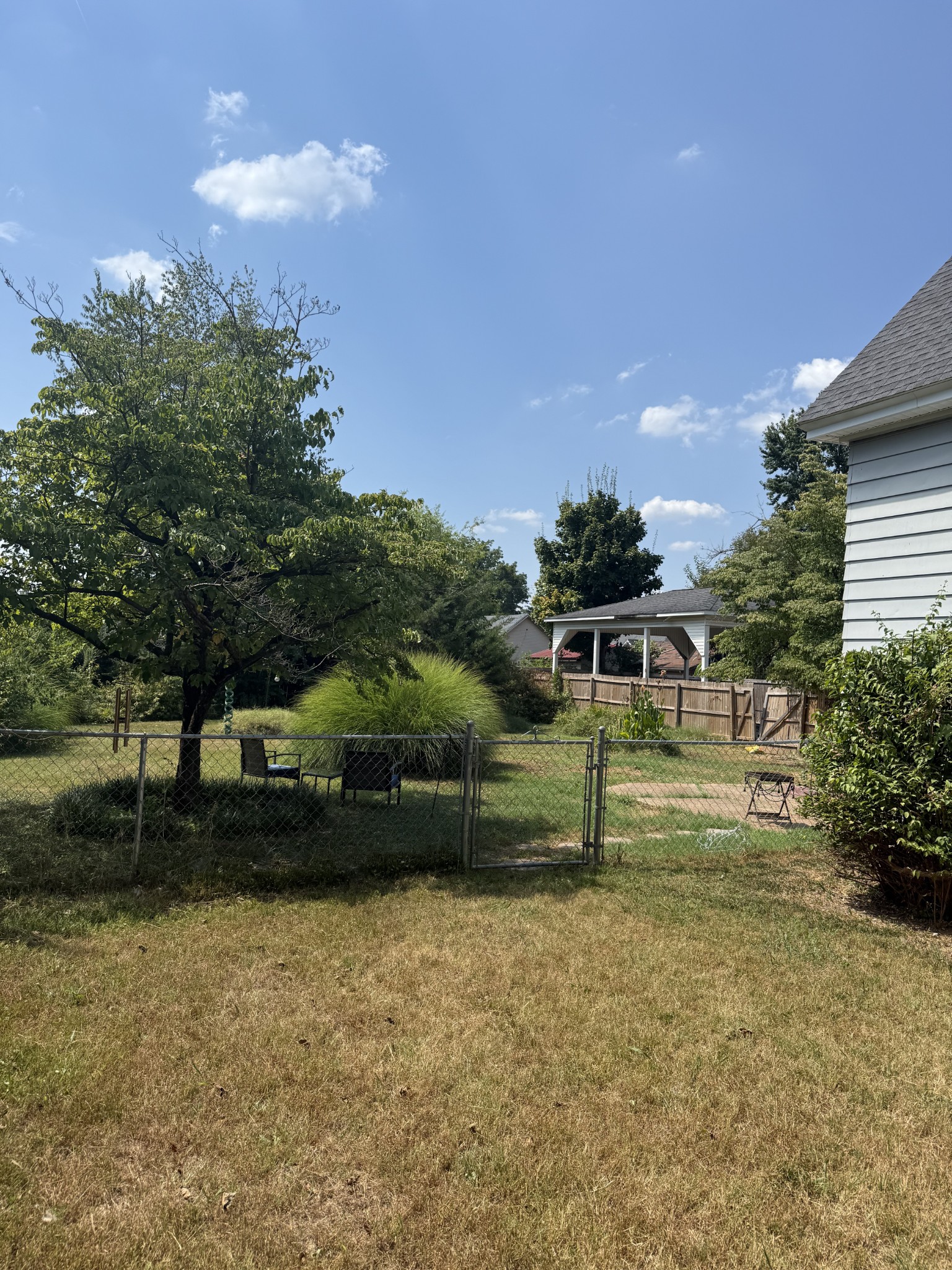 527 7th St, S Mayfield KY 42066