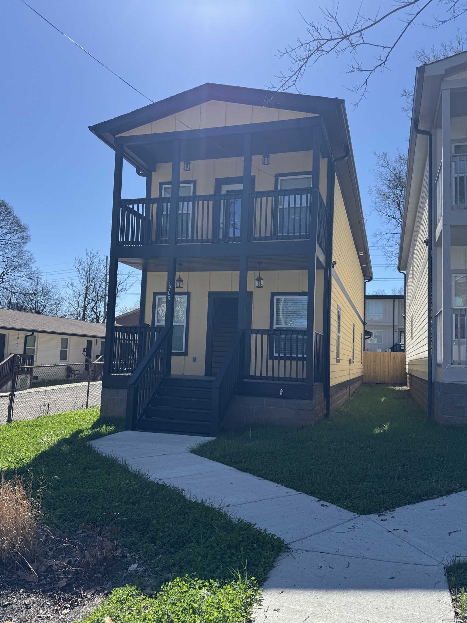 1909 Hermosa Street Nashville TN 37208
