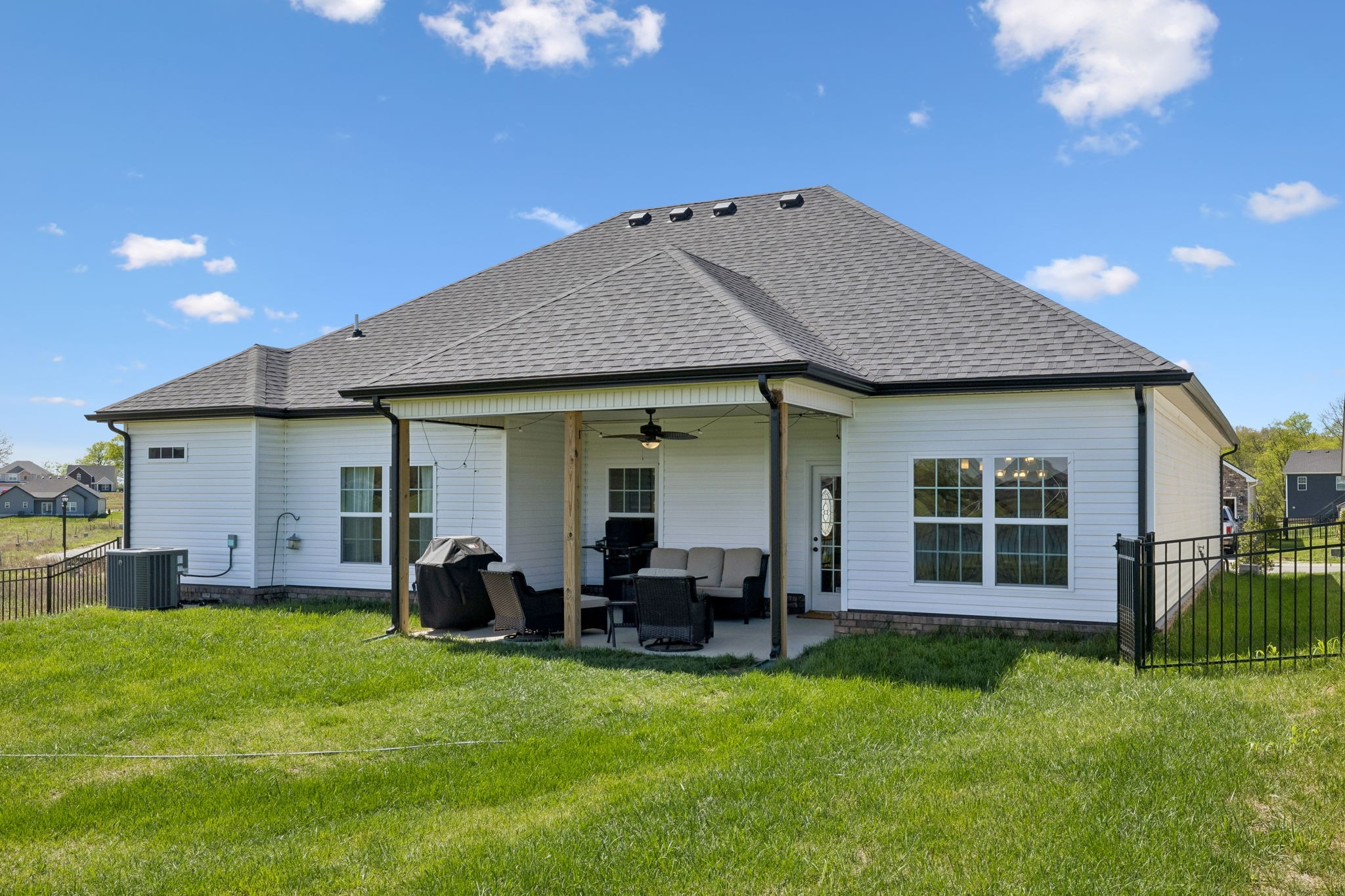 509 Shutes Folley Lane Clarksville TN 37042