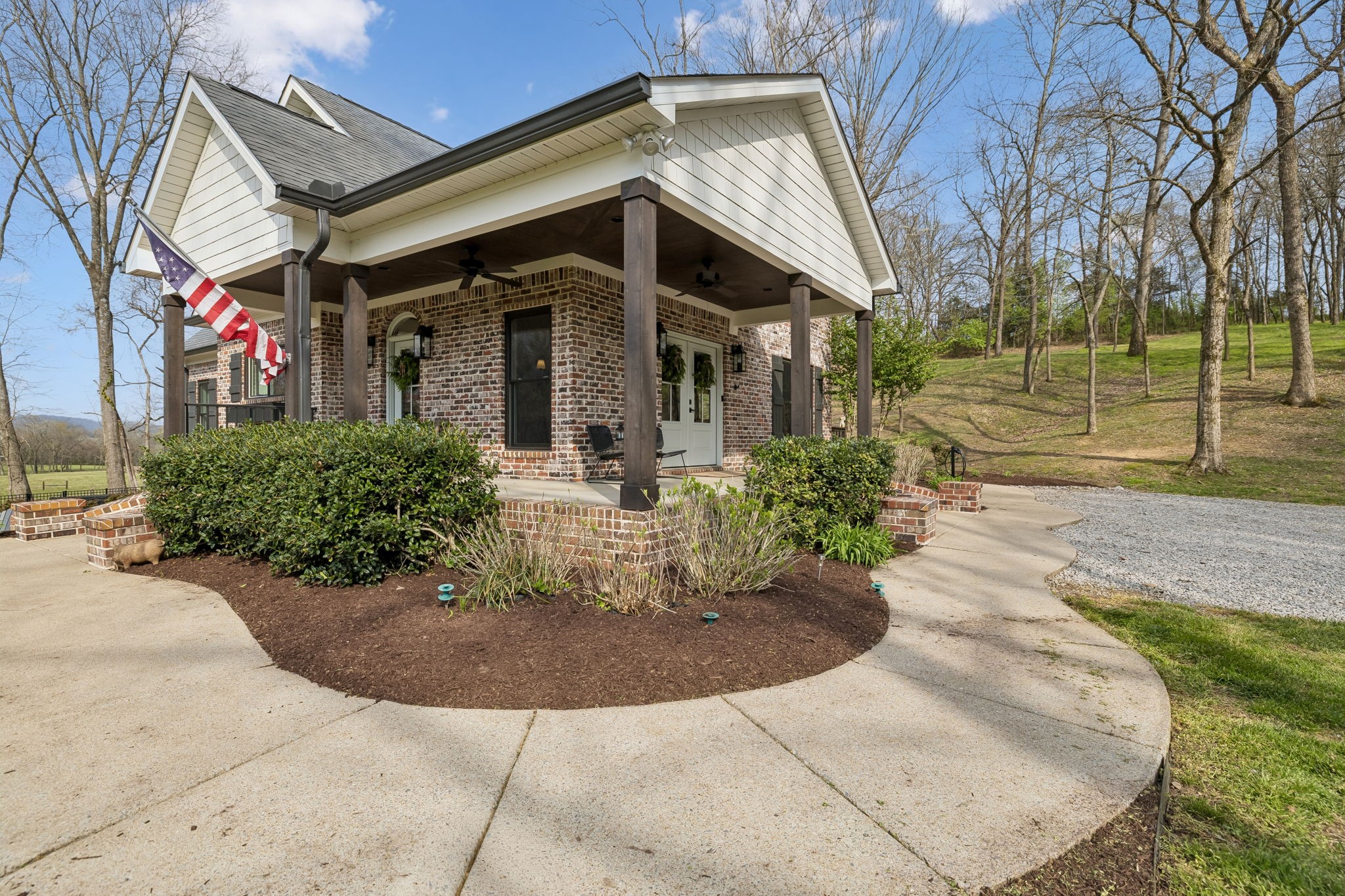 4694 Bennett Hollow Road Thompsons Station TN 37179