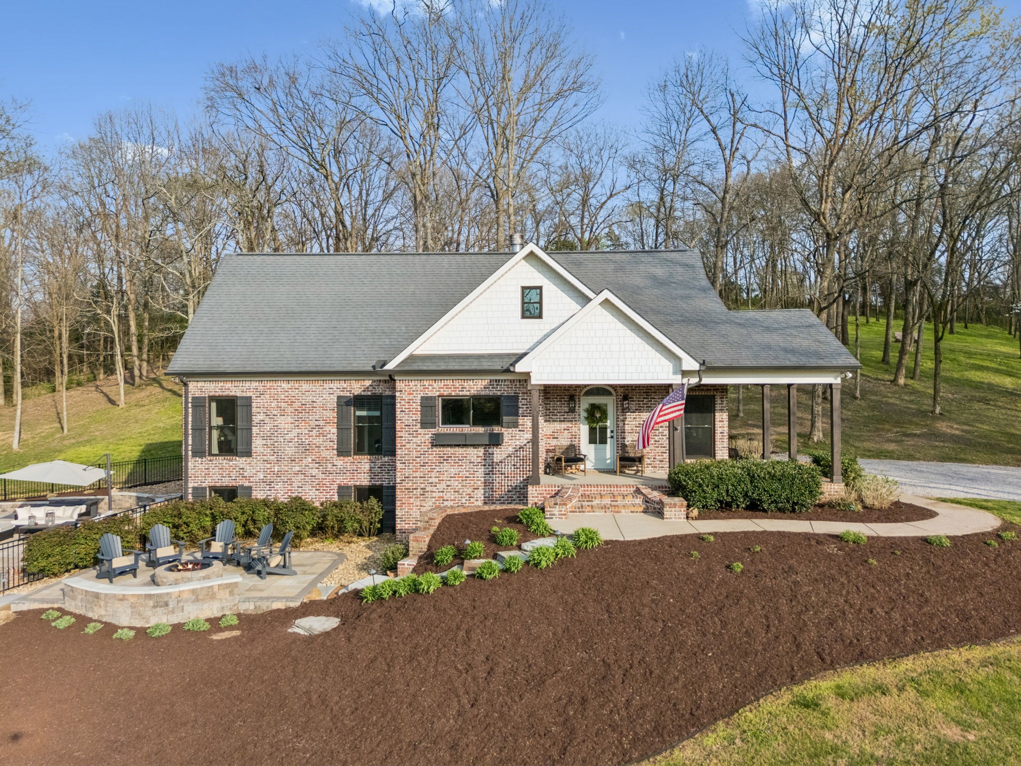 4694 Bennett Hollow Road Thompsons Station TN 37179