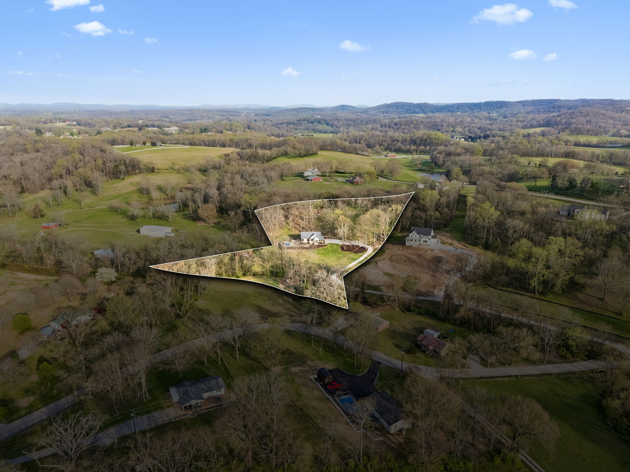 4694 Bennett Hollow Road Thompsons Station TN 37179