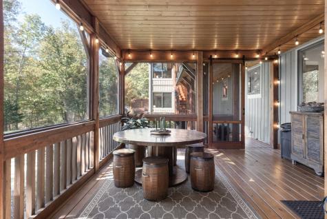 1517 Laurel Lake Drive Monteagle TN 37356