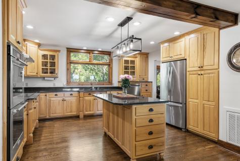 1517 Laurel Lake Drive Monteagle TN 37356