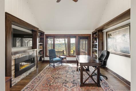 1517 Laurel Lake Drive Monteagle TN 37356