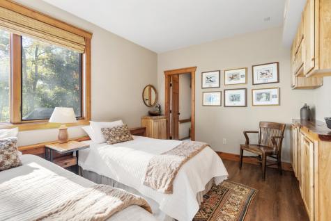 1517 Laurel Lake Drive Monteagle TN 37356