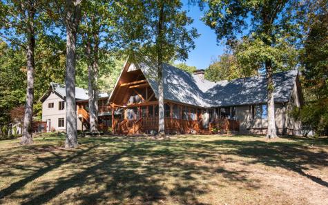 1517 Laurel Lake Drive Monteagle TN 37356