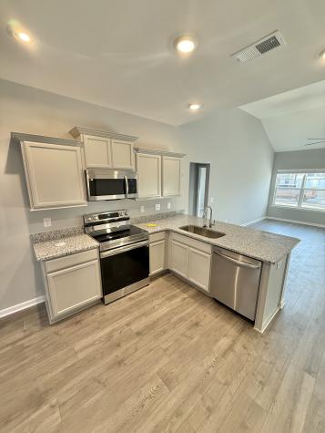 88 Stonehenge Circle Manchester TN 37355