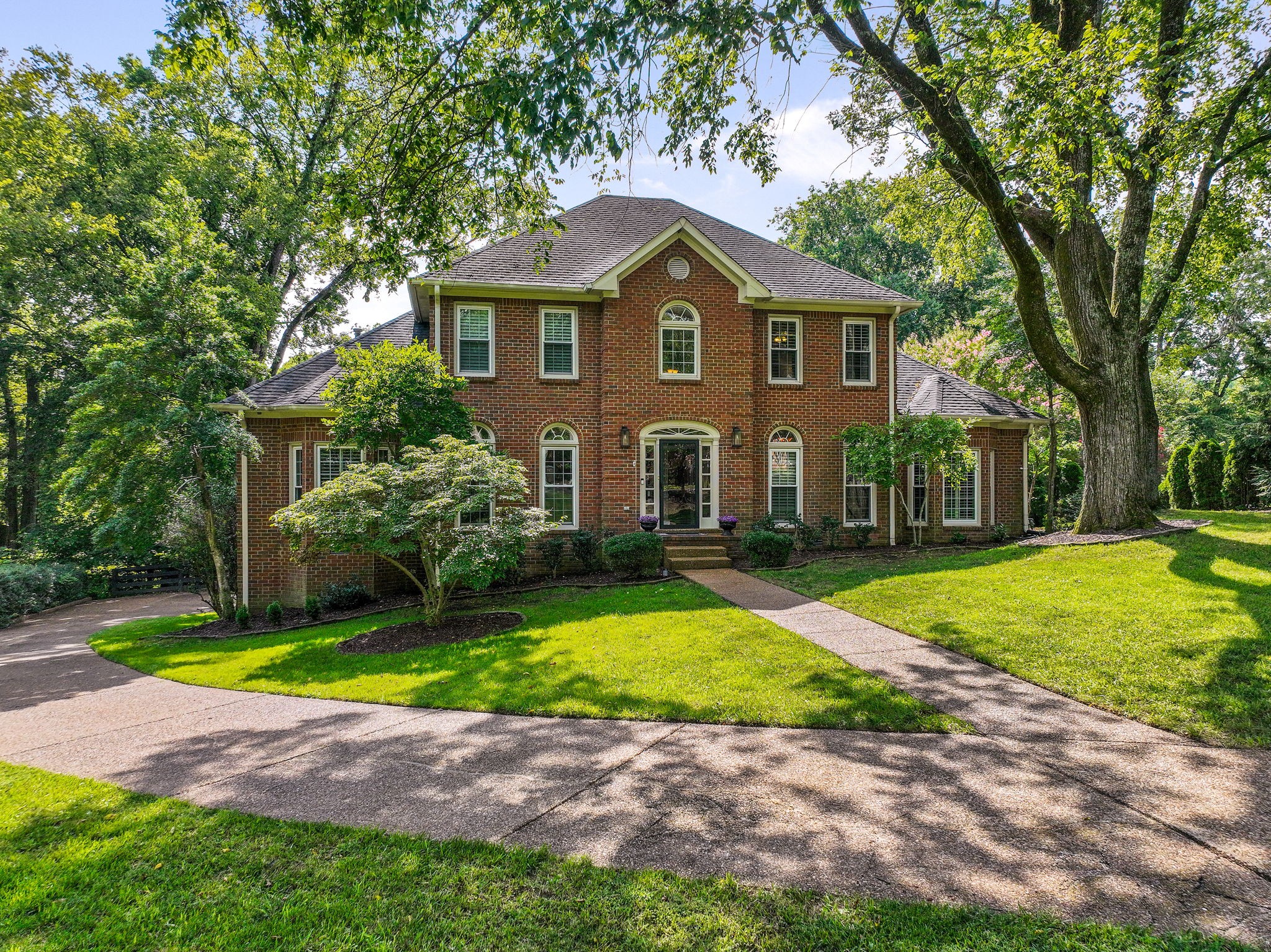 1201 Brookview Drive Brentwood TN 37027