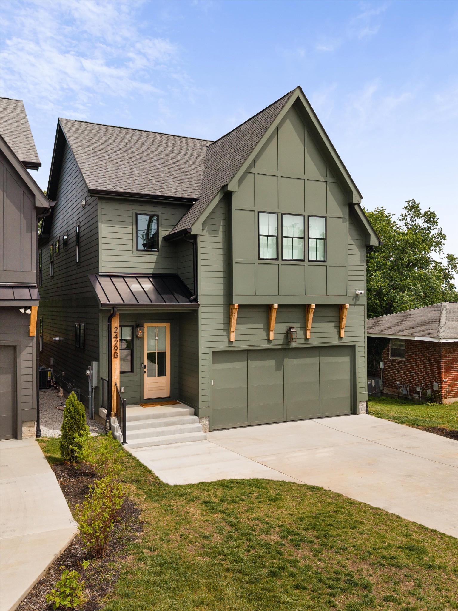 2429B Chapman Drive Nashville TN 37206