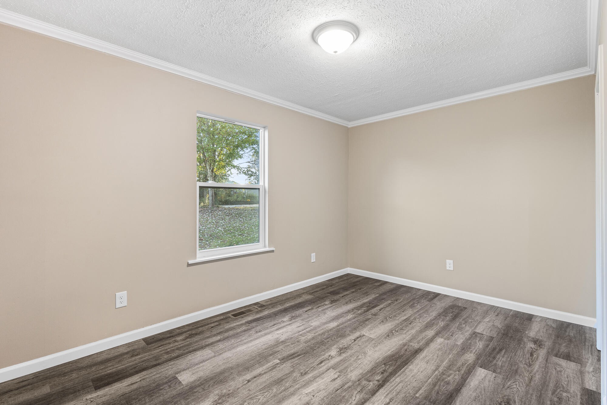 146 Toomey Lane Madisonville TN 37354