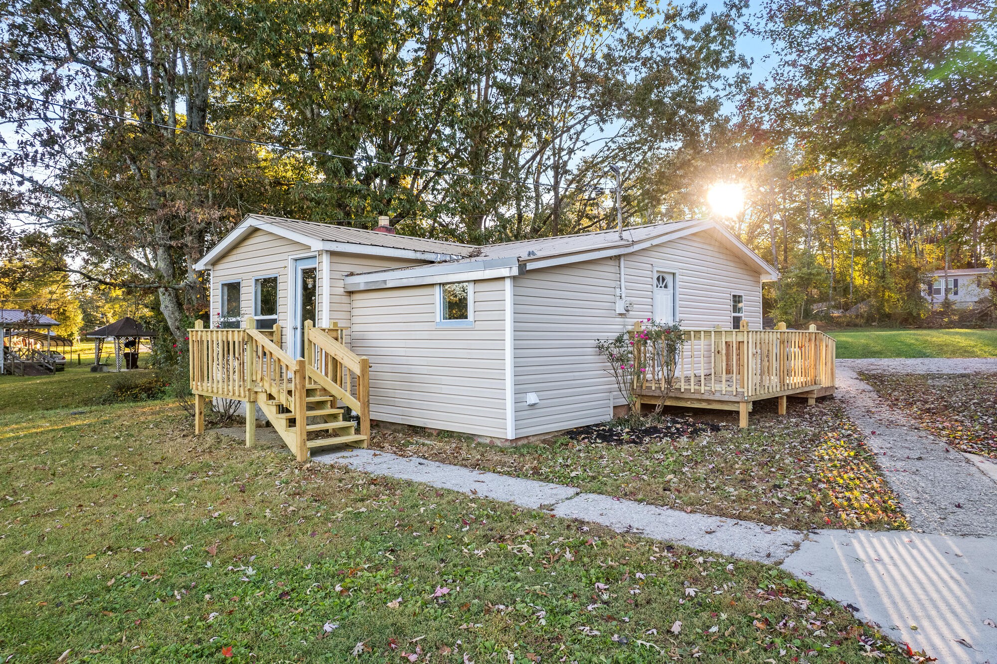 146 Toomey Lane Madisonville TN 37354