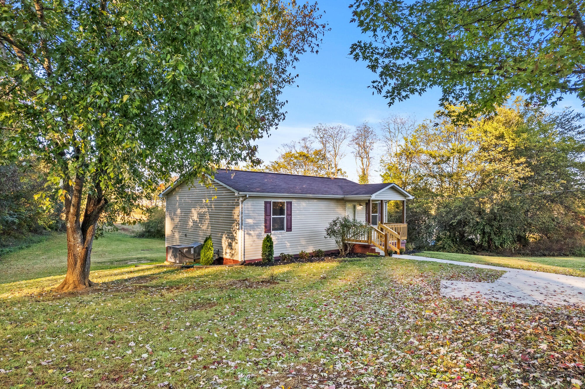 146 Toomey Lane Madisonville TN 37354