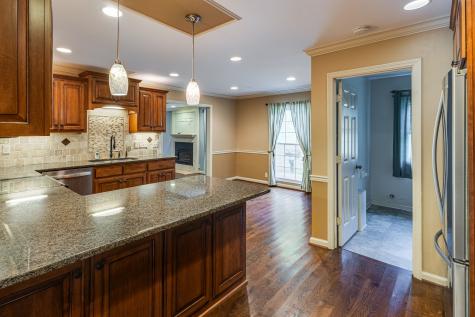 860 Lakemont Drive Nashville TN 37220