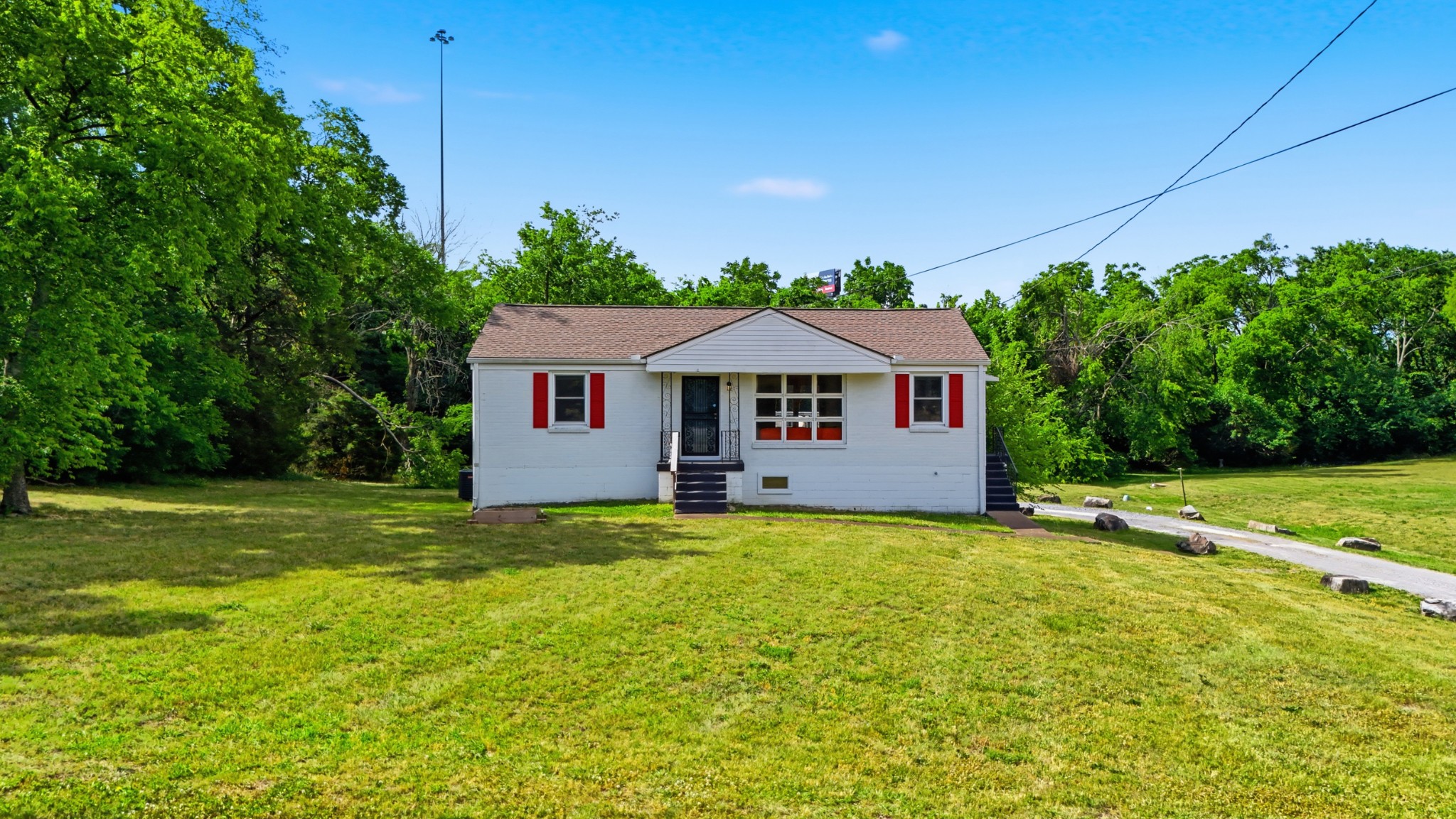 368 Oakview Drive Nashville TN 37207