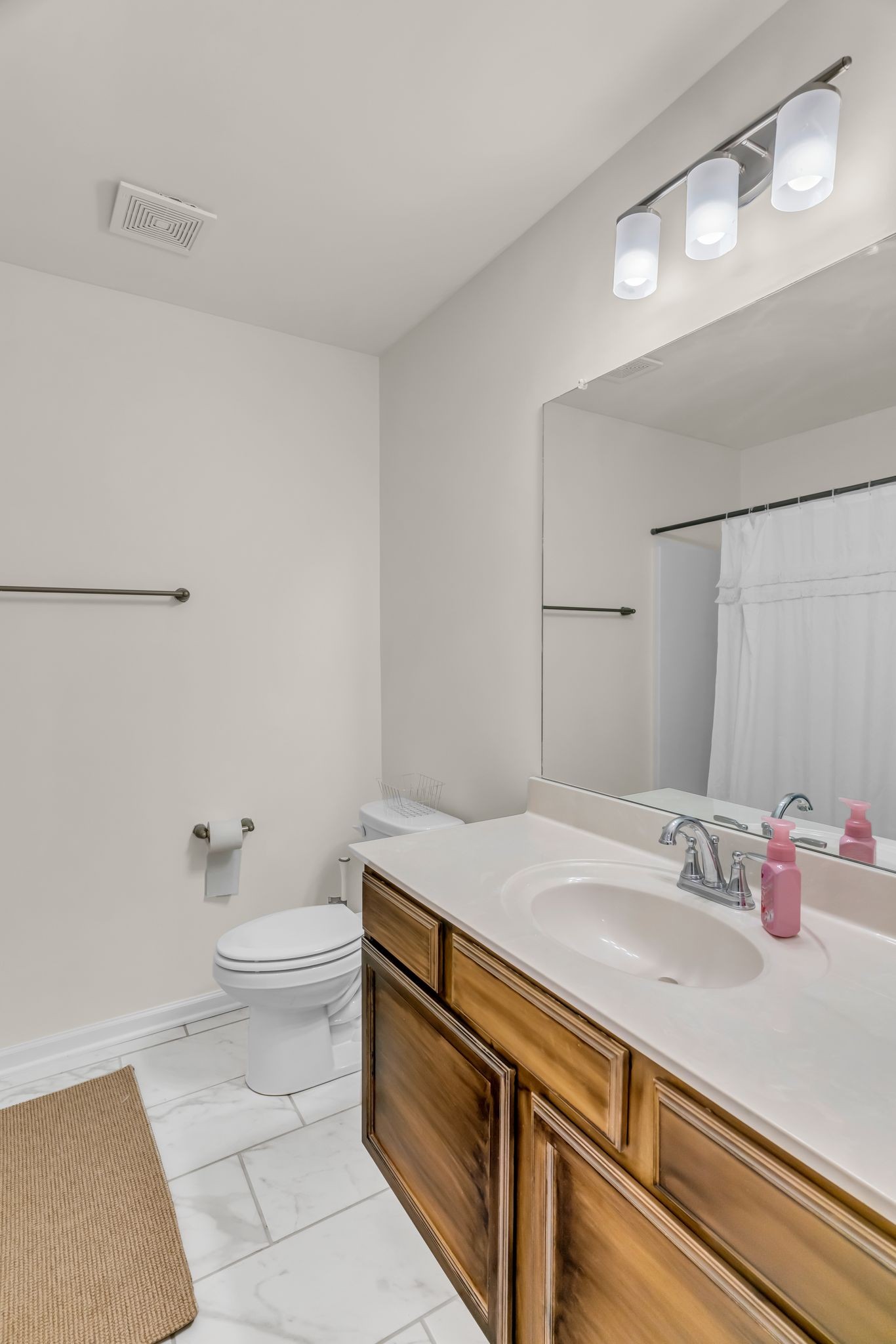 156 Rising Pvt Lane Gallatin TN 37066