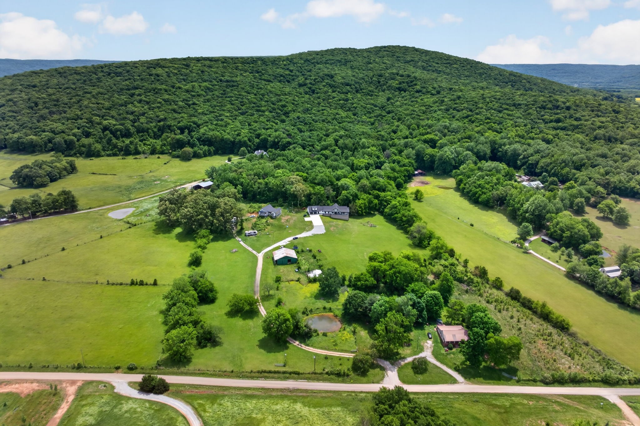 1288 Hills Trace Road Morrison TN 37357