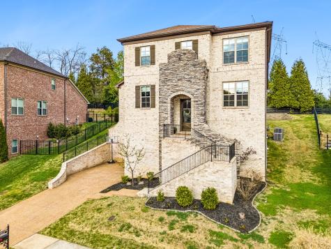 7113 Natchez Pointe Place Nashville TN 37221