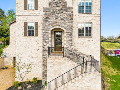 7113 Natchez Pointe Place Nashville TN 37221