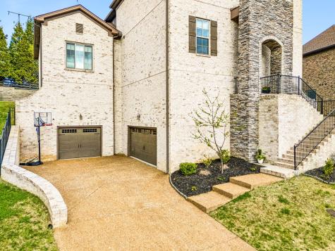 7113 Natchez Pointe Place Nashville TN 37221