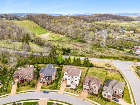 7113 Natchez Pointe Place Nashville TN 37221