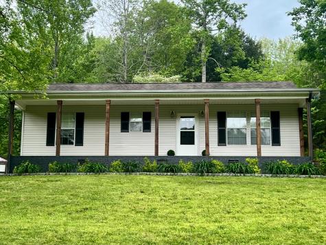 831 Harris Road Dickson TN 37055