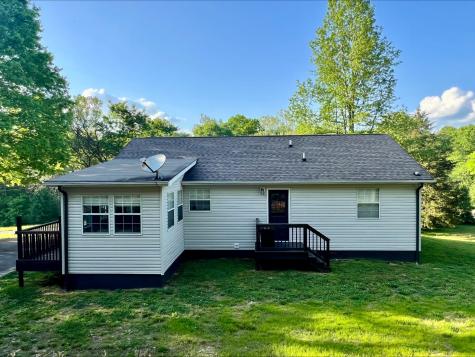 831 Harris Road Dickson TN 37055