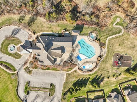 262 Meandering Drive Lebanon TN 37090