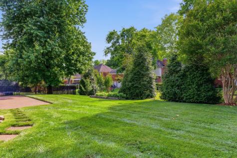 1413 Hampshire Place Nashville TN 37221