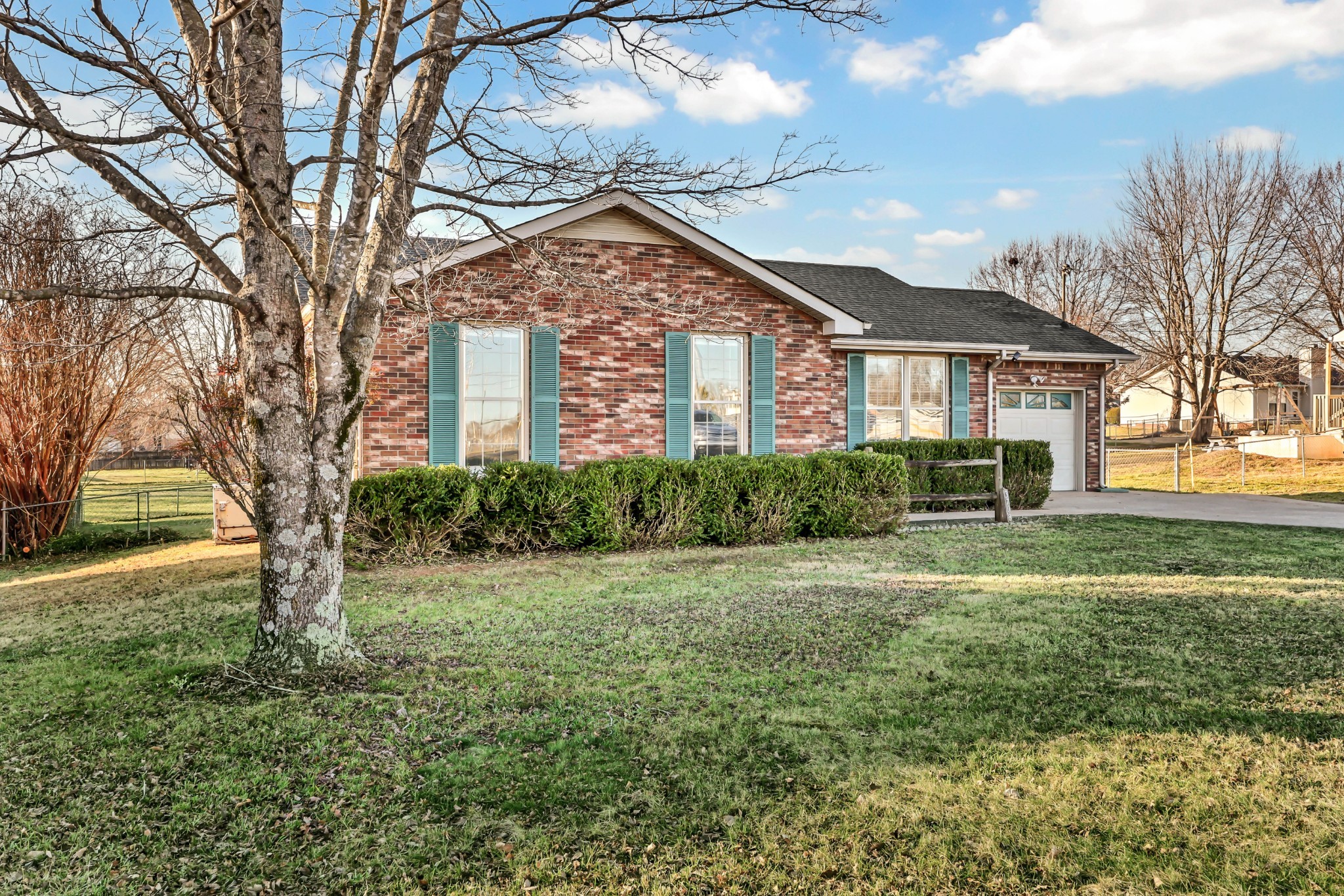 3708 Trenton Road Clarksville TN 37040
