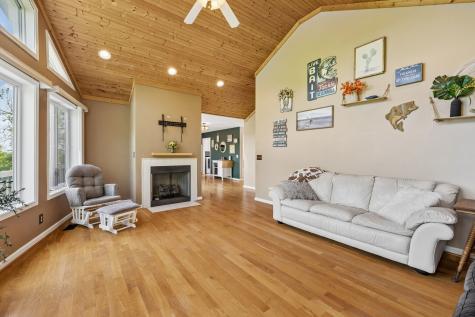 465 Turtle Point Lane Waverly TN 37185