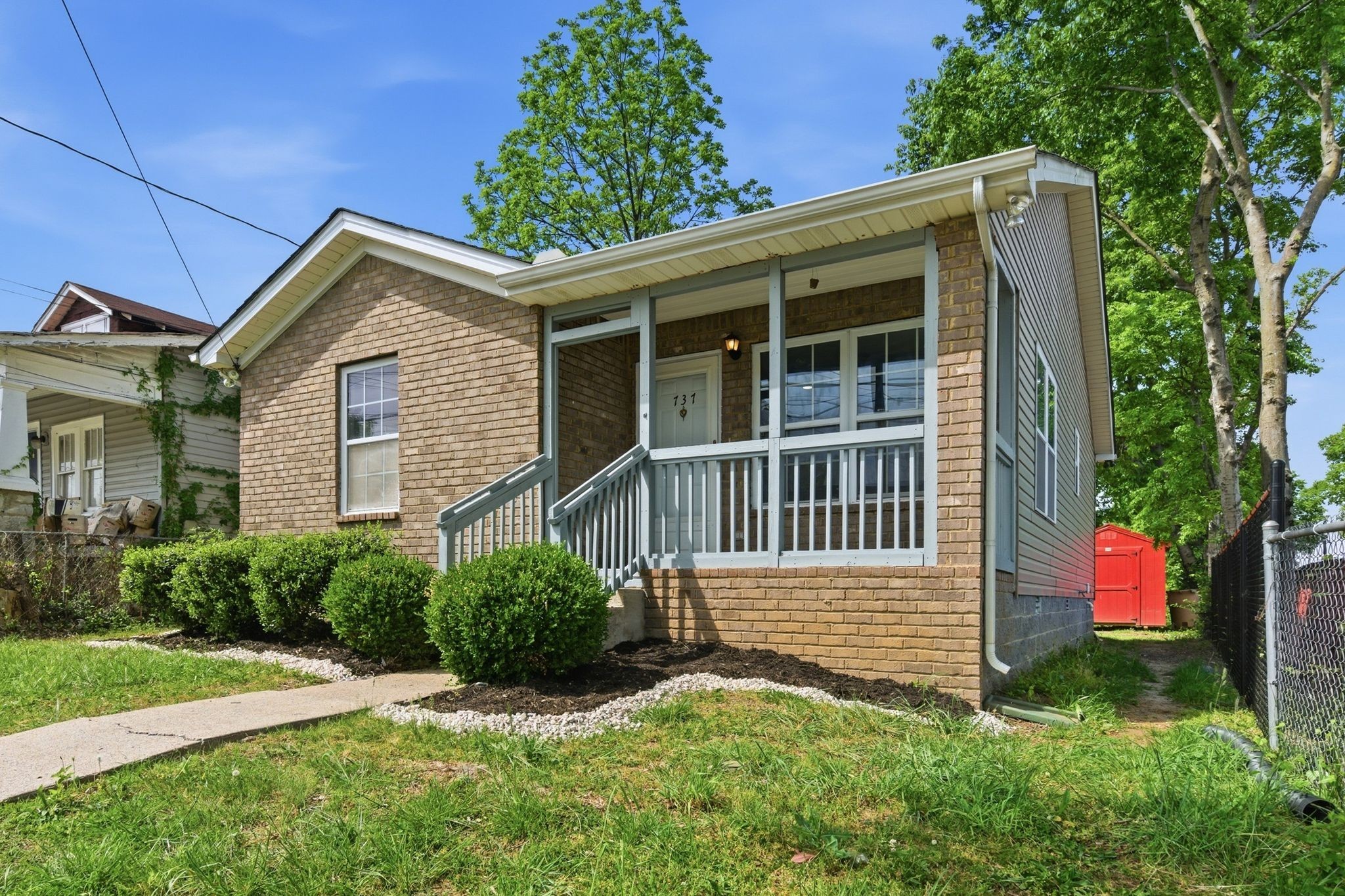 737 25th Ave, N Nashville TN 37208